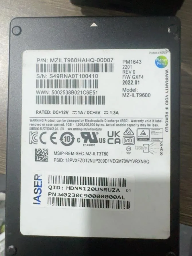 Samsung PM1643 960GB SAS Enterprise SSD product reference photo