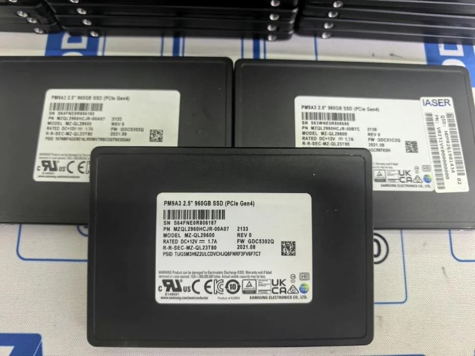 Samsung PM9A3 960GB NVMe Enterprise SSD product reference photo