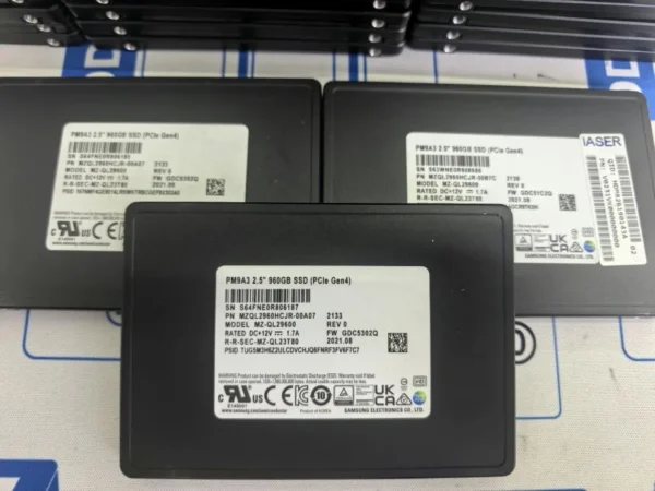 Samsung PM9A3 960GB NVMe Enterprise SSD